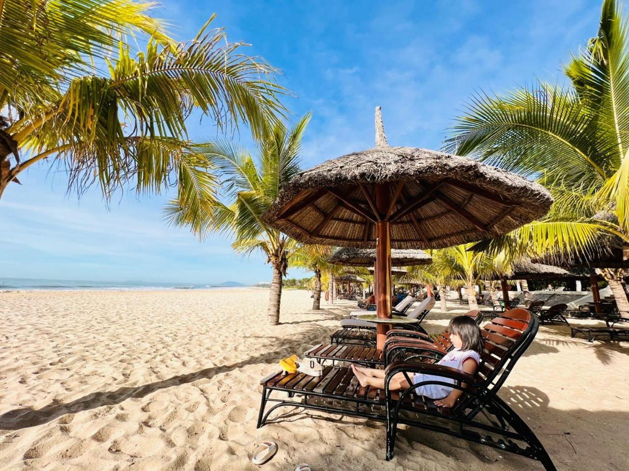 1 Seaview- 2 Gardenview 2Mins To The Beach - Luxury Condotel Phan Thiết Buitenkant foto